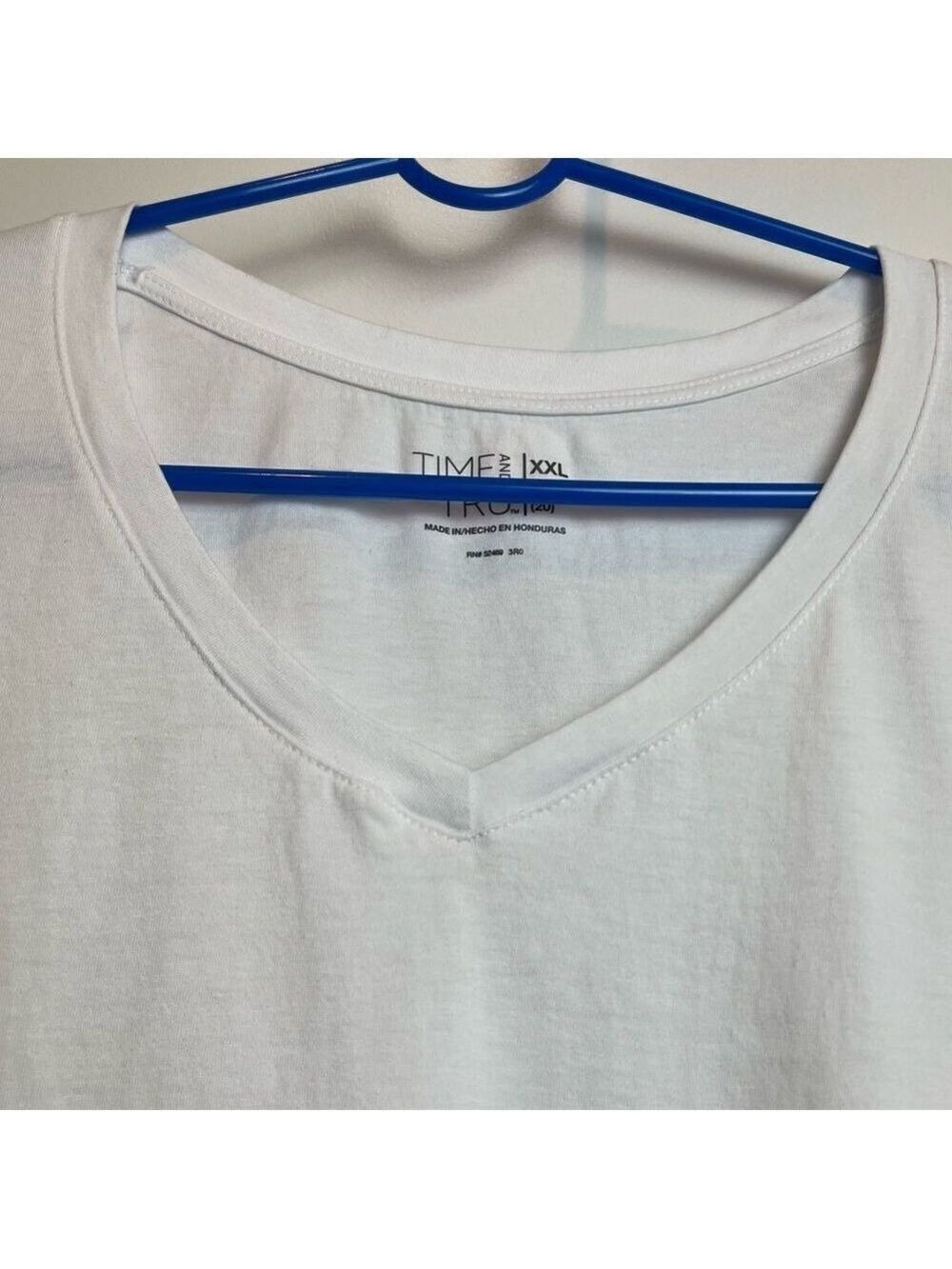 Time and Tru XXL White V-Neck T shirt very soft - Picture 2 of 5